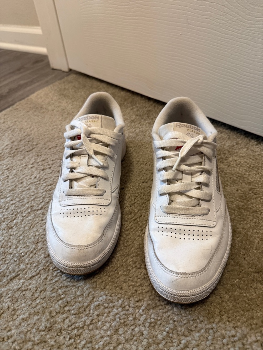 Reebok Women's White Leather Low-Top Sneakers